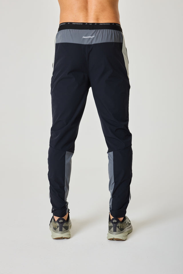 Flight Pants - Carbon / Stone