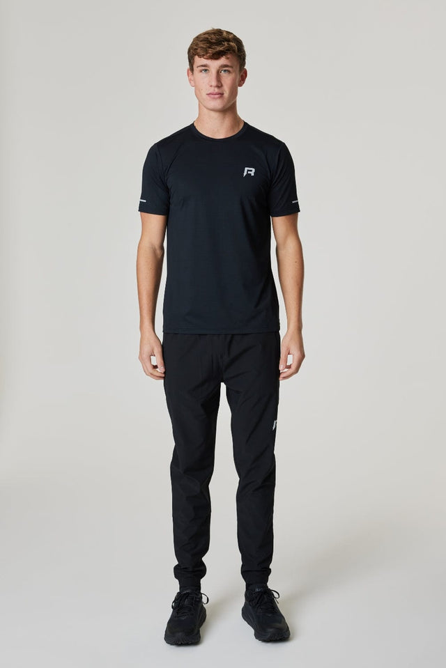 Precision Running T Shirt - Black - Reprimo